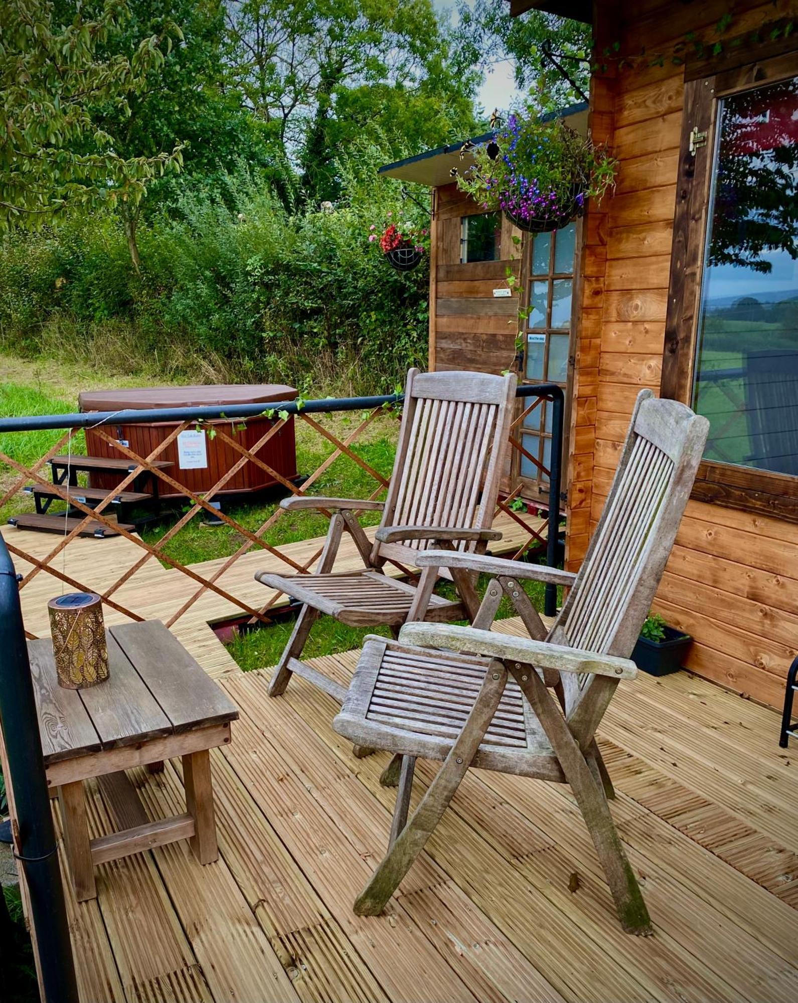 Cherry Tree Glamping Lodge Wellington  Zewnętrze zdjęcie